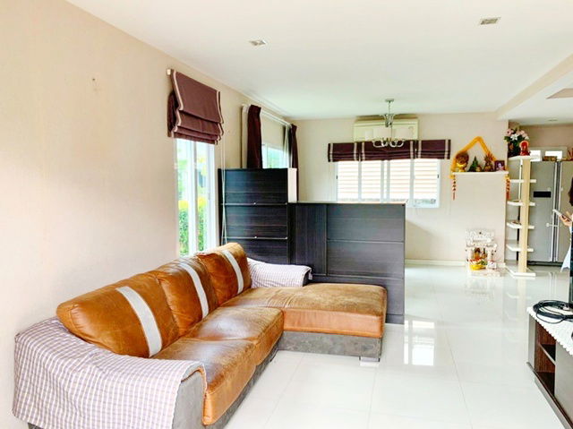 รูป MRTหลักสอง 500ม. แยก-หน้าเดอะมอลล์บางแค กาญจนาภิเษก กัลปพฤกษ์ ให้เช่าบ้านเดี่ยวสุดหรู 2 ชั้น 55ตร.วา. ใหม่ หัวมุม เฟอร์ฯครบ บางแค 3นอน - รูปที่ 2/8