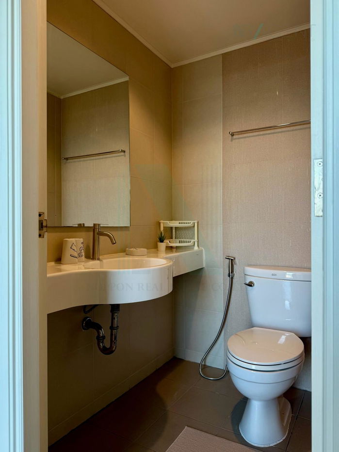 picture For Rent Condo LUMPINI VILLE LASALLE - BEARING Building B, Floor 4,1 bed room, Room size 26 sqm - 8/8