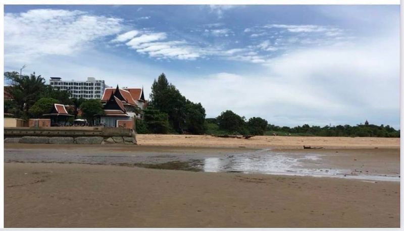 รูป ขายที่ดินติดทะเล แปลงสวย ทำเลทอง หาดนาจอมเทียน พัทยา  - รูปที่ 3/10
