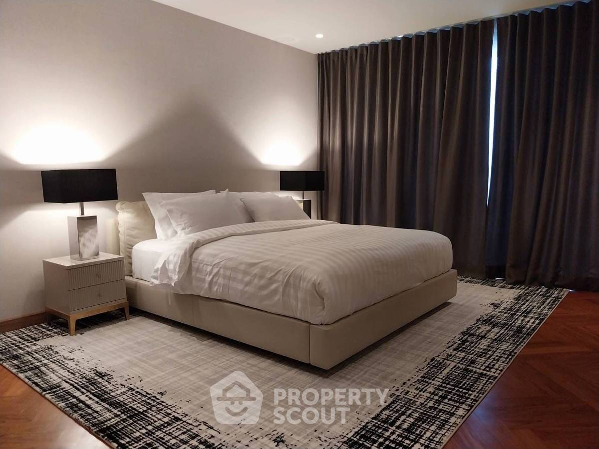 รูป คอนโด 3-ห้องนอน ที่ ลา ซิตต้า ทองหล่อ 16 ใกล้ BTS ทองหล่อ (ID 1369273) - รูปที่ 2/17