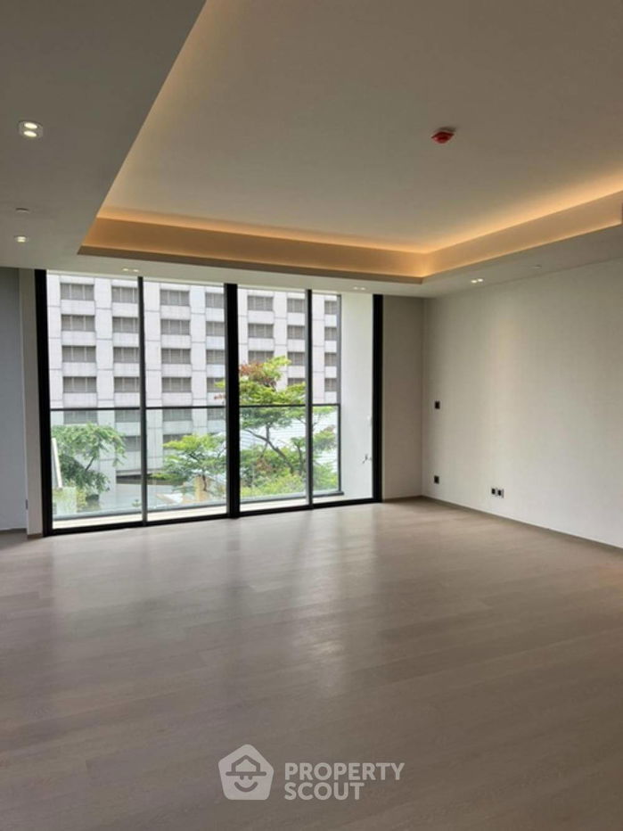 รูป คอนโด 2-ห้องนอน ที่ ต้นสน วัน เรสซิเดนซ์ ใกล้ BTS ชิดลม (ID 1376028) - รูปที่ 3/16