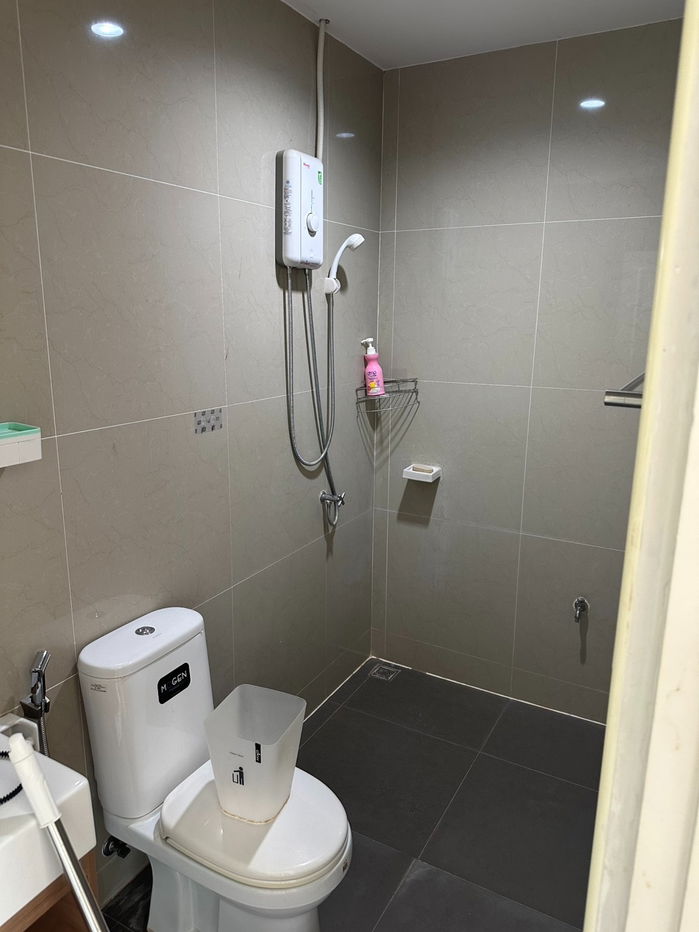 รูป ขายทาวน์โฮม เมดิโอ้ นิมิตใหม่ แถมแอร์ทั้งหลัง - รูปที่ 9/10