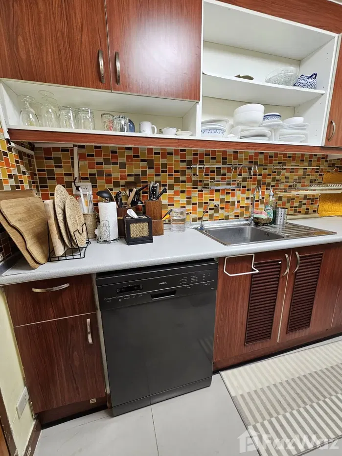 picture Spacious. Fully Furnished 5913780 - 3/16