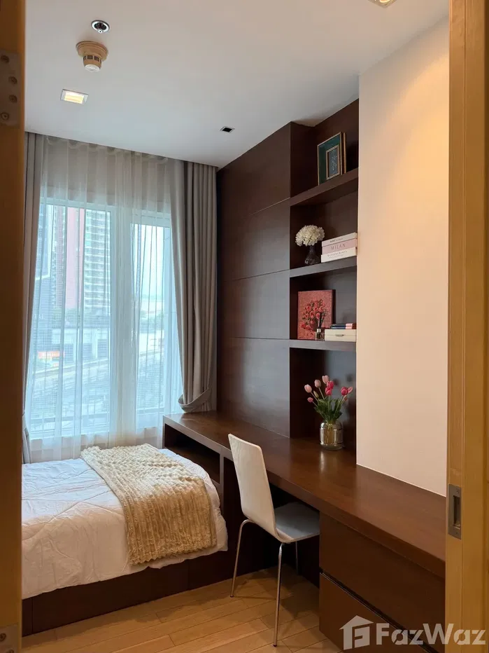 picture Newly renovated 2 br unit at Siri at Sukhumvit 5913614 - 12/15
