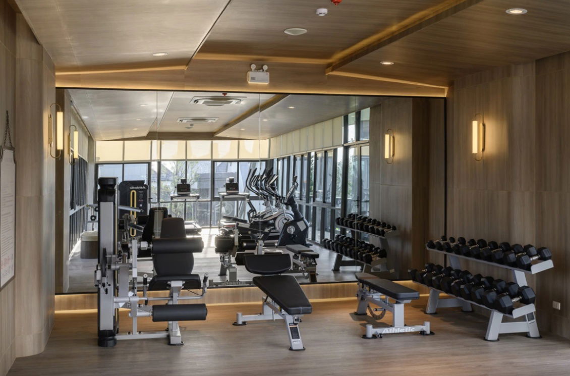 รูป สราญสิริ ศรีวารี 2💎 เชื่อมมอเตอร์เวย์–บูรพาวิถี อยู่ใกล้สนามบิน ลับเฮาส์ครบ สระในร่ม + ฟิตเนส เริ่ม 5.99 ล้าน 📞065-4496399 🟢 Line: @wsrcondo - รูปที่ 11/14