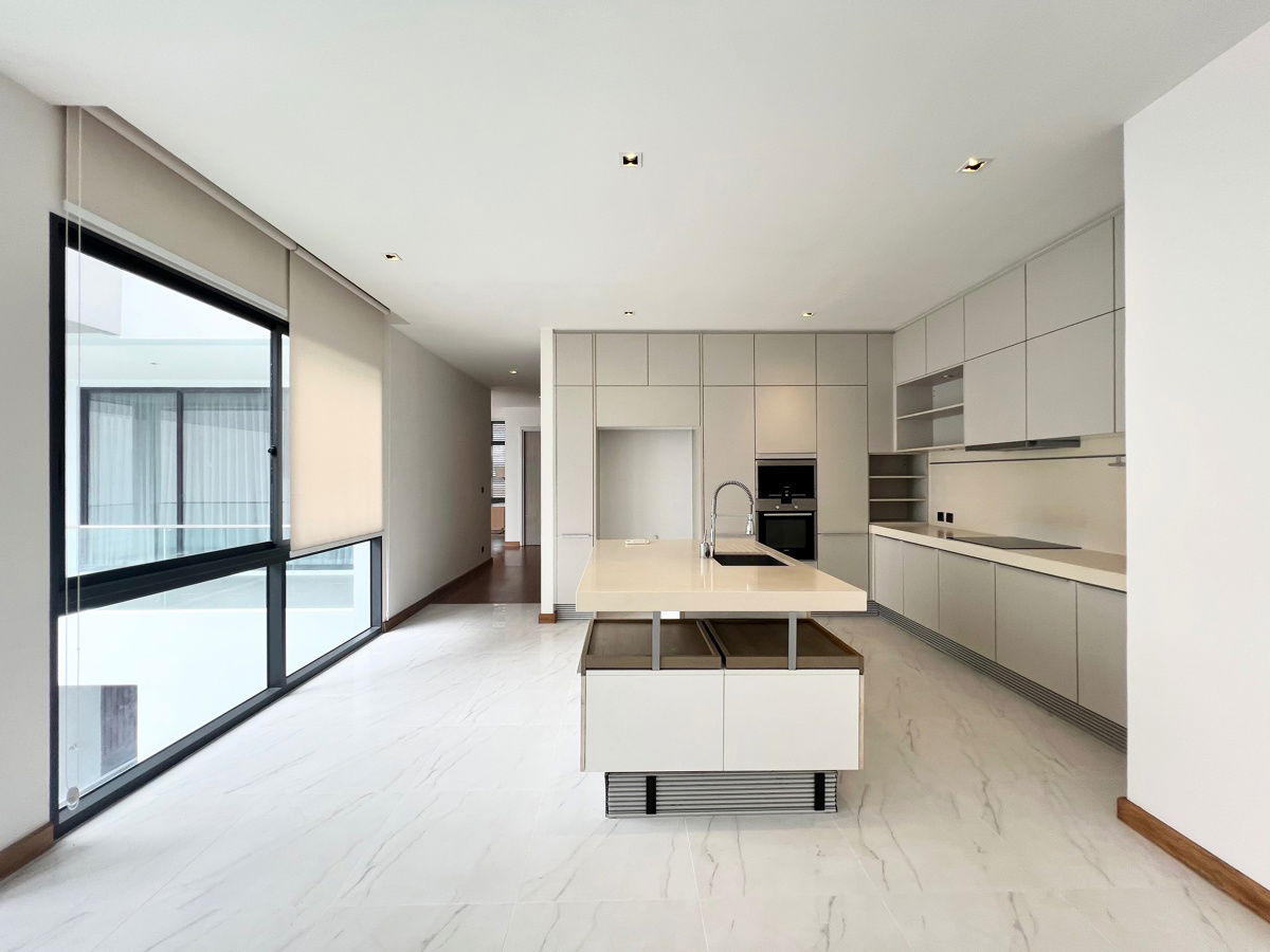 รูป ✅Single House for Rent Parc Priva 5 bedrooms with private lift near Central Rama9 Fully furnished - รูปที่ 15/20