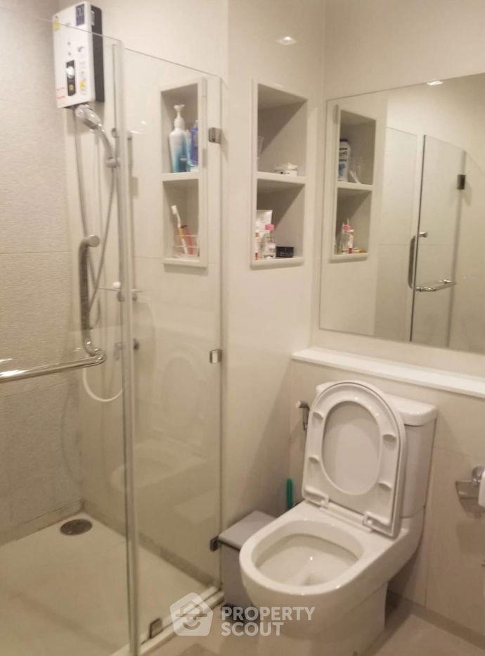 picture 1-BR Condo at Life Asoke - Rama 9 near MRT Phra Ram 9 (ID 2462882) - 10/15