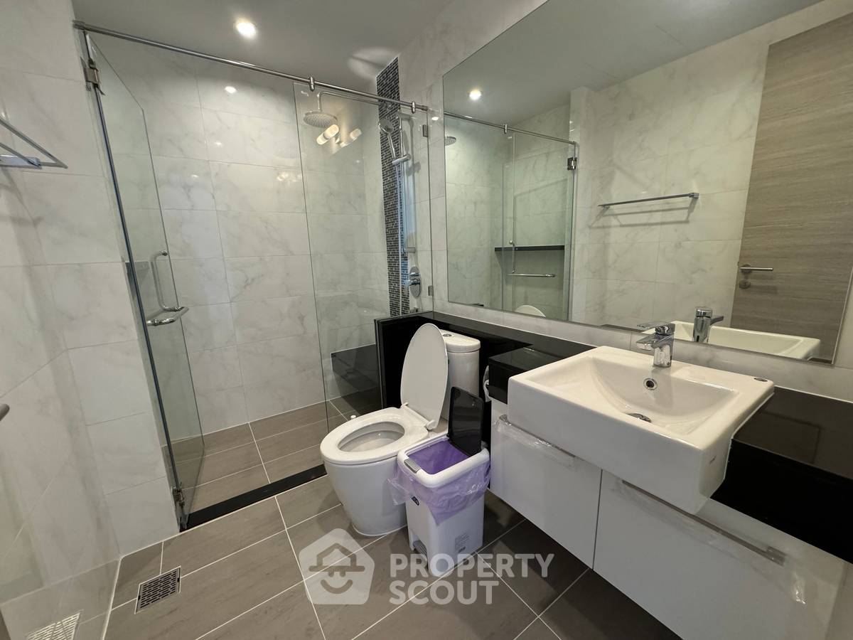 picture 3-BR Condo at Supalai Riva Grande close to Phra Ram 3 (ID 2464015) - 10/13