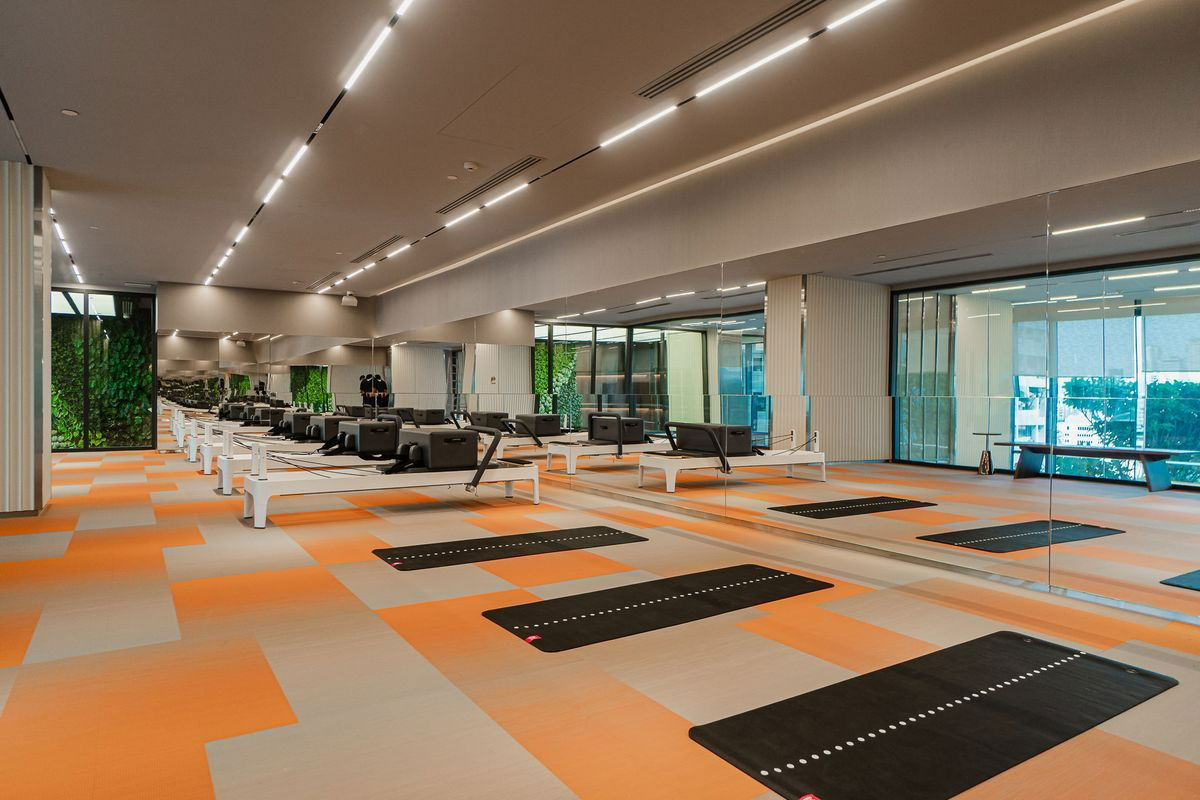 รูป ขาย Supalai ICON สาทร คอนโดระดับ Super Luxury ใจกลาง CBD ใกล้ MRTลุมพินี และ BTSช่องนนทรี ชั้น 12A พื้นที่ 42 ตร.ม. วิวสระว่ายน้ำ ราคา 9.0 ลบ.* - รูปที่ 19/20