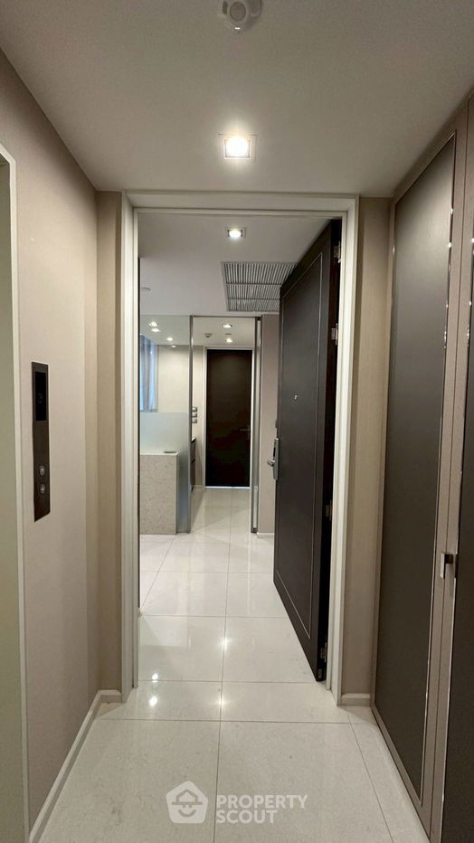 picture 2-BR Condo at The Bangkok Sathorn near BTS Surasak (ID 2464596) - 6/11