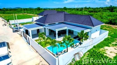 บ้านเดี่ยว ม.นานาชาติแสตมฟอร์ด หัวหิน : ขาย วิลล่า 3 ห้องนอน ใน หินเหล็กไฟ, ประจวบคีรีขันธ์ 5913688