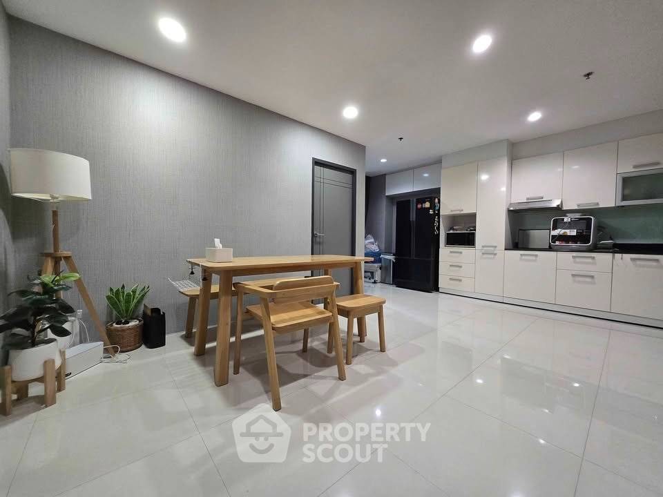 รูป คอนโด 3-ห้องนอน ที่ สุขุมวิท ลิฟวิ่ง ทาวน์ ใกล้ MRT เพชรบุรี (ID 2459969) - รูปที่ 3/6