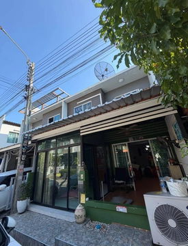 T 1468 ให้เช่า ทาวน์เฮ้าส์ 2 ชั้น ม.เดอะคัลเลอร์ เฟส4 บ้านสวย เฟอร์นิเจอร์ครบ พร้อมอยู่ ราคา 16,000 บาท