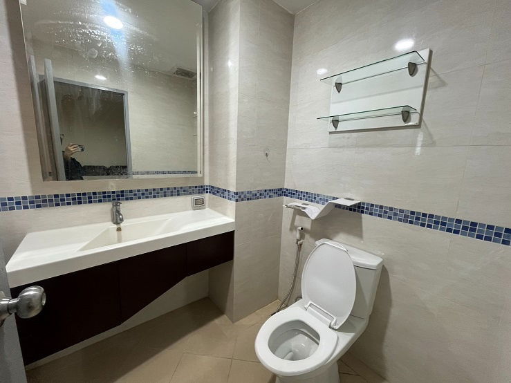 picture Condo for rent: Life @Ratchada-Huai Khwang - 5/8