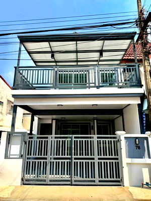 ทาวน์โฮม นนทบุรี : บ้านสวย หลังมุม ทำเลในเมืองนนทบุรี  ใกล้บิ๊กซี ติวานนท์ ใกล้ท่าน้ำนนท์ ใกล้กระทรวงสาธาณสุข  ใกล้ MRT สายสีม่วง