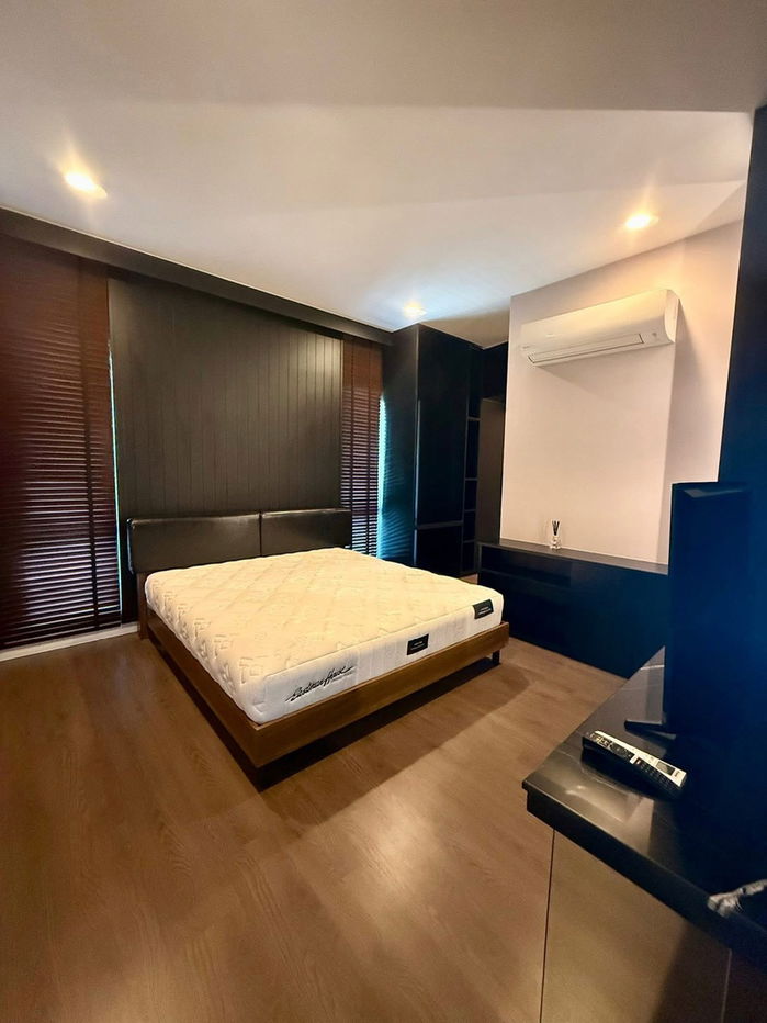 picture For Rent: Setthasiri Krungthep Kreetha 2 Luxury single house, land size 82 sq.wah, usable area 280 sq.m. Fully furnished, ready to move in - 17/18