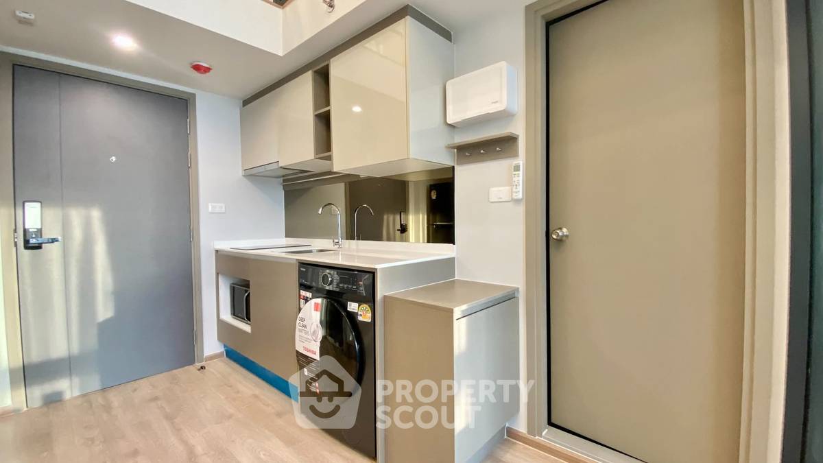 picture 2-BR Condo at Ideo Rama 9 - Asoke near MRT Phra Ram 9 (ID 2464544) - 7/10