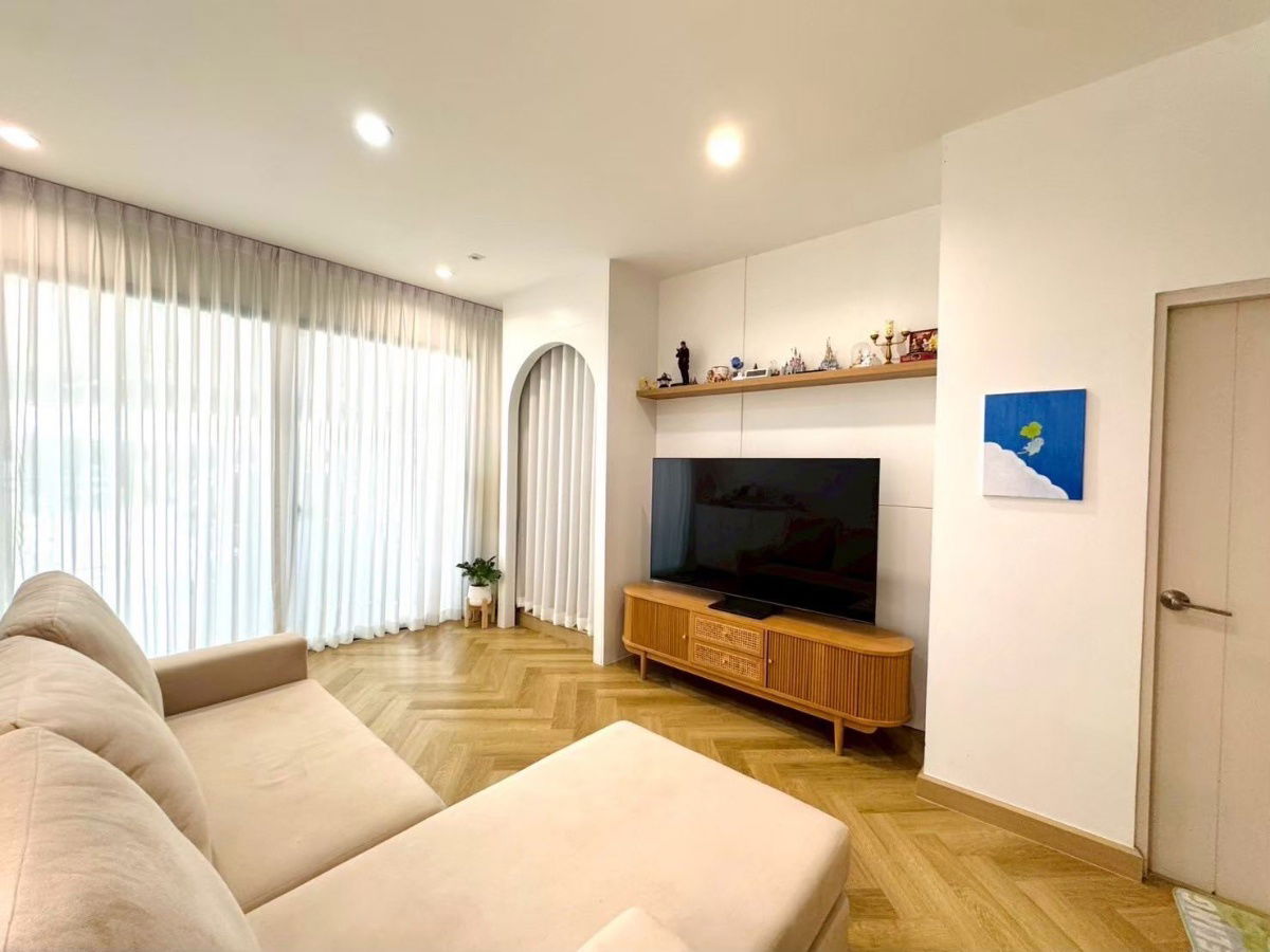 รูป ให้เช่าทาวน์โฮม 3 นอน บ้านกลางเมือง The Edition สาทร-สุขสวัสดิ์ พร้อมอยู่ มกราคม ติดต่อ(คุณเจษฎ์ 089-987-2251) Line id @hatcheryAgent  - รูปที่ 8/8