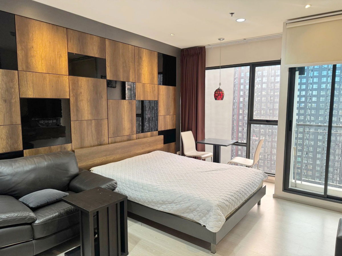 รูป 🍀ให้เช่าคอนโด Rhythm Asoke 1 ใกล้ MRT พระราม9 ห้องสวย เฟอร์ครบ. เช่าเพียง 14000- - รูปที่ 2/7