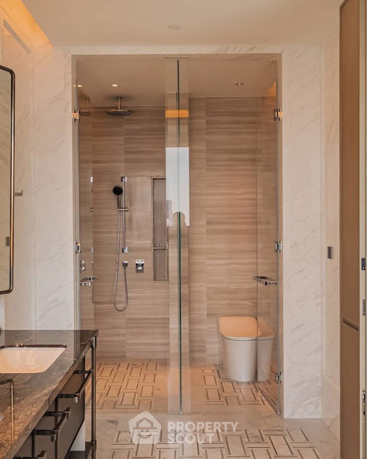 picture 3-BR Condo at 98 Wireless near BTS Phloen Chit (ID 2464443) - 8/19