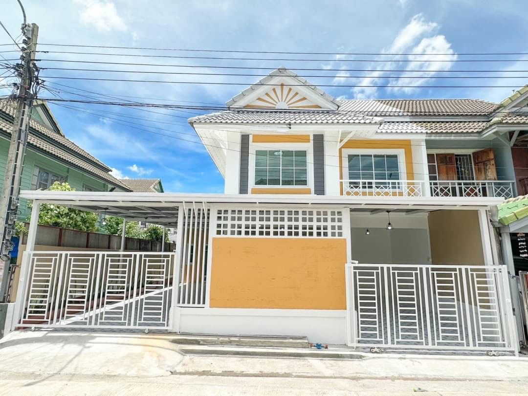 รูป ฟรีโอน! บ้านแฝด 2 ชั้น พฤกษา 19 วัดลาดปลาดุก | 4 นอน 35 ตร.วา ครัวใหญ่ | 2.89 ลบ. - รูปที่ 1/19