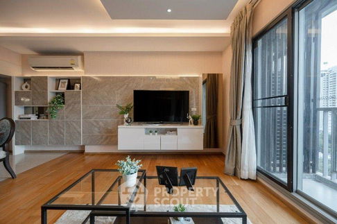 คอนโด 1-ห้องนอน ที่ เอช สุขุมวิท 43 ใกล้ BTS พร้อมพงษ์ (ID 1247213)