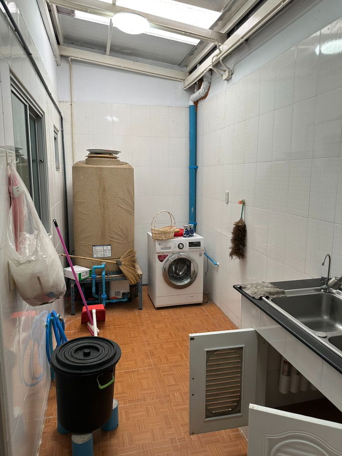 รูป ขายทาวน์โฮม เมดิโอ้ นิมิตใหม่ แถมแอร์ทั้งหลัง - รูปที่ 6/10