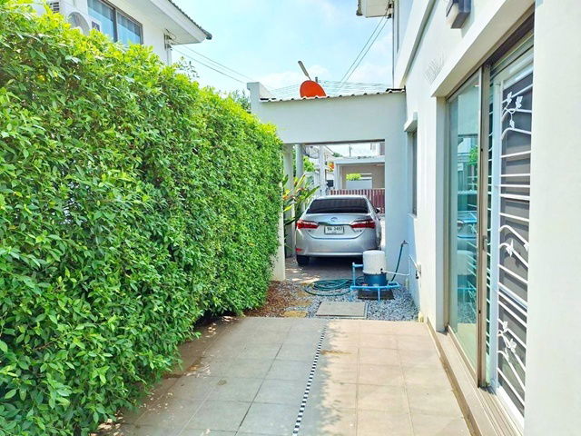 รูป นิคมปิ่นทอง ชลบุรี 3.8 กม เจปาร์ค ศรีราชา 3.7กม. บ้านเดี่ยว 2ชั้นหรูหรา จัดเต็มเฟอร์ฯ 45ตร.ว.180ตร.ม. 3นอน 3น้ำ.รพ.สมิติเวชศรีราชา 3.1 กม. - รูปที่ 7/8