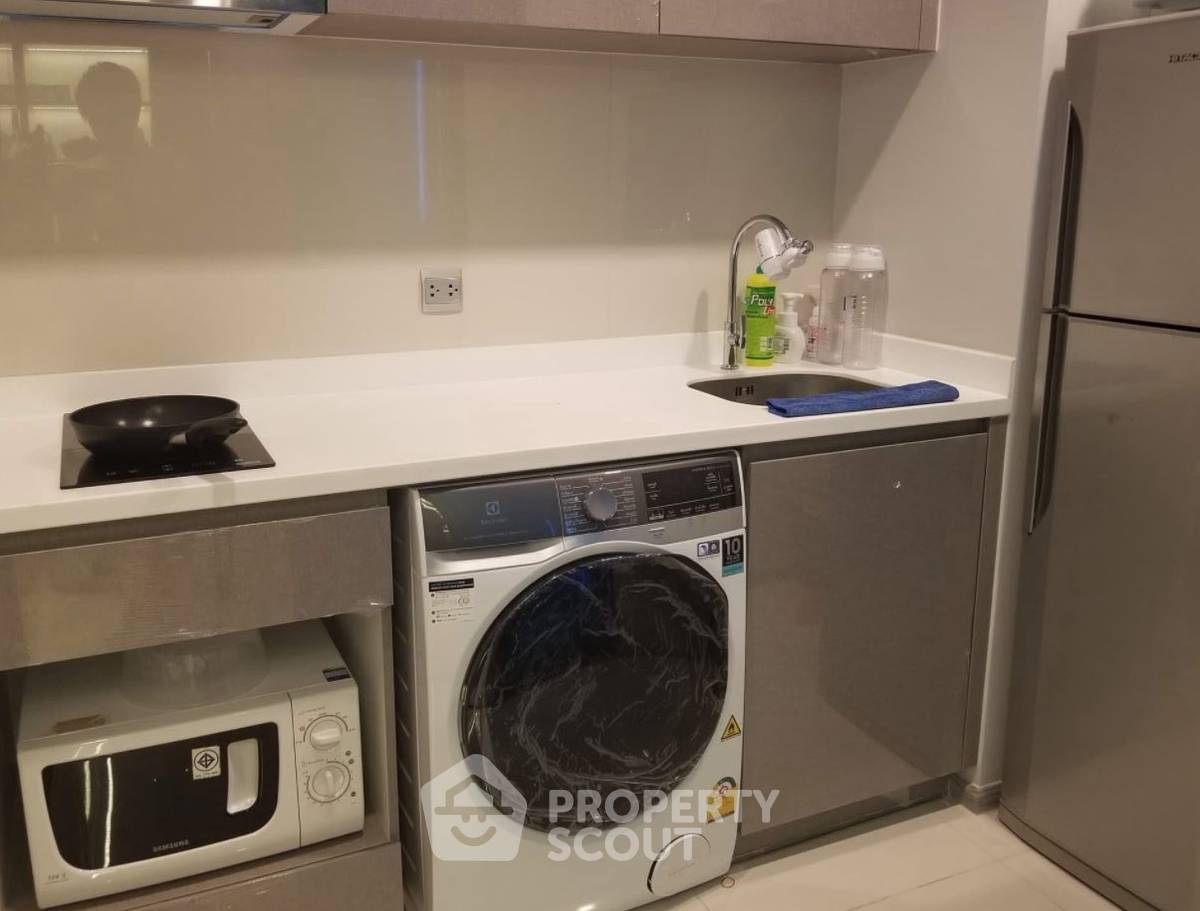 picture 1-BR Condo at Life Asoke - Rama 9 near MRT Phra Ram 9 (ID 2462882) - 13/15
