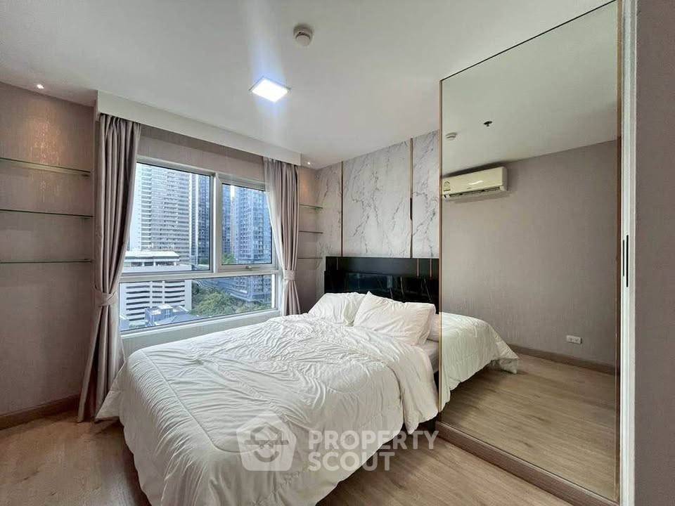 picture 1-BR Condo at Belle Grand Rama 9 near MRT Phra Ram 9 (ID 2460377) - 2/8