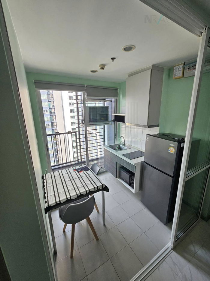 picture 🎊 For Rent Condo THE BASE SUKHUMVIT 77 Building 1, Floor 28,1 bed room, Room size 30 sqm - 6/8