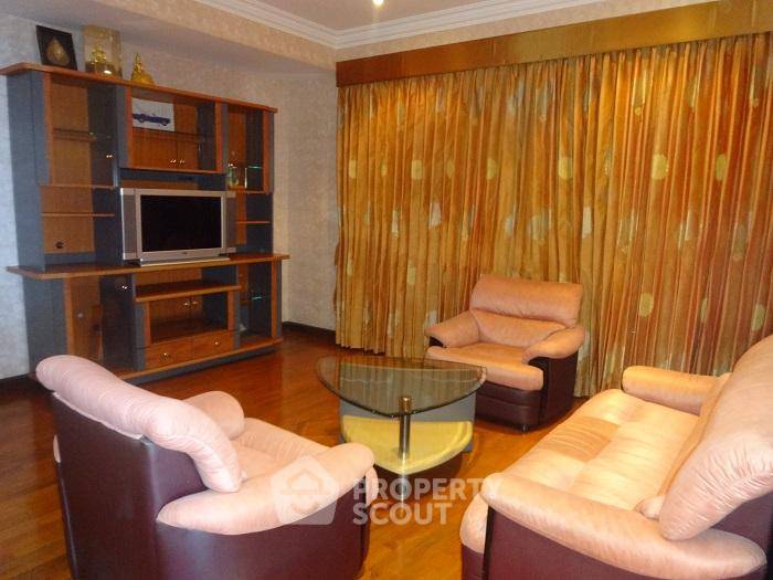 picture 2-BR Condo at Baan Piya Sathorn near MRT Si Lom (ID 510049) - 17/17