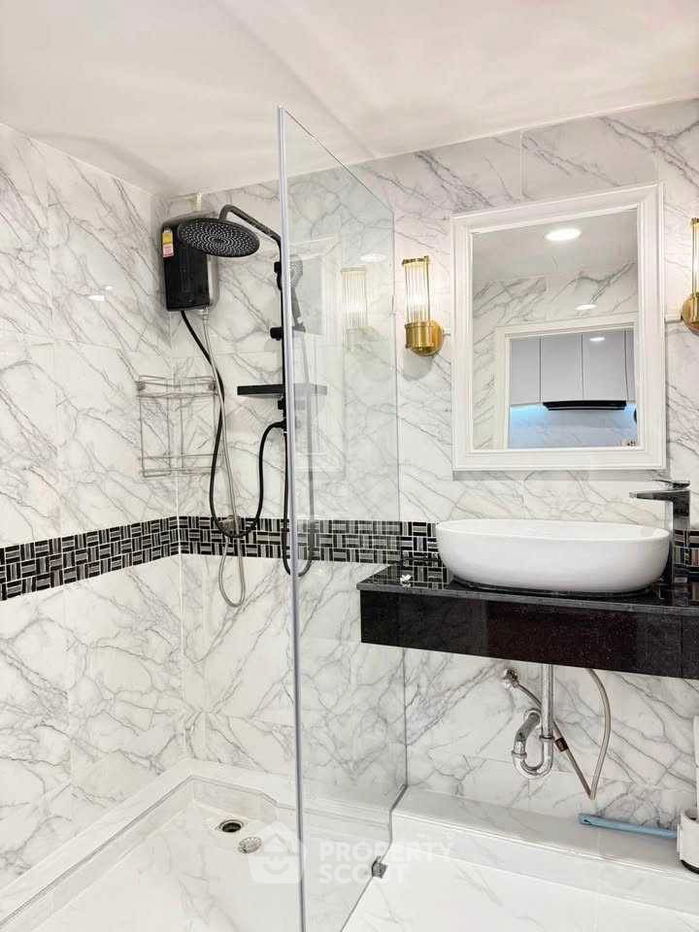 picture 1-BR Condo at Supalai Place Sukhumvit 39 near BTS Phrom Phong (ID 2454011) - 16/19