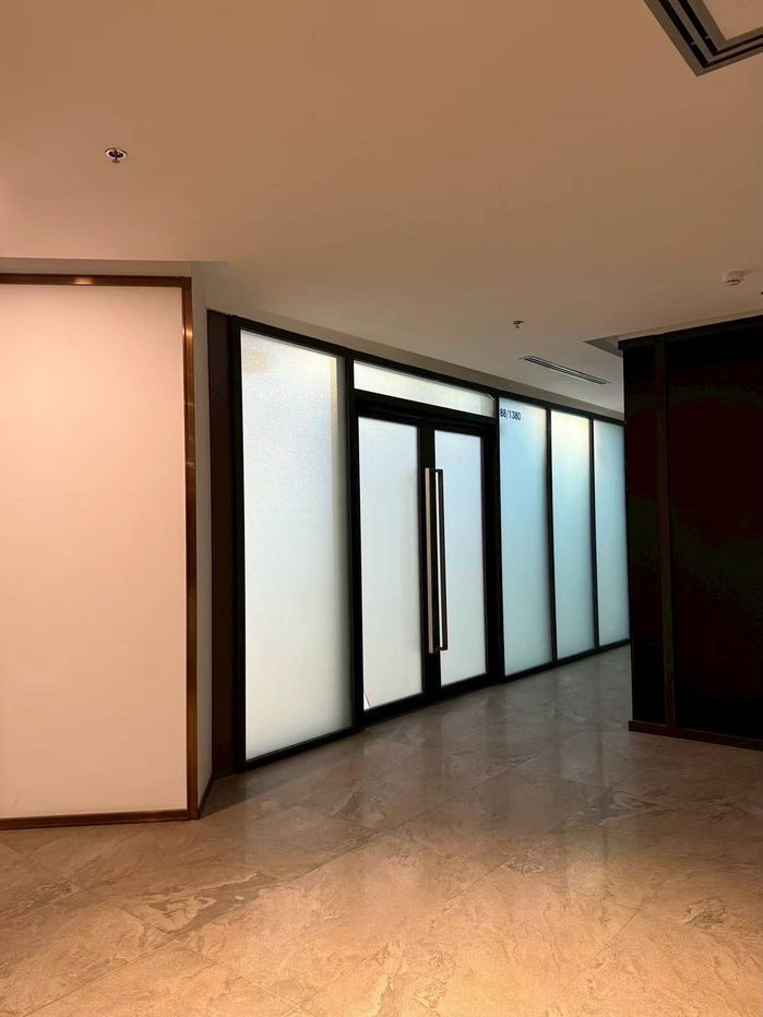 picture “Office” for rent for commercial use in the heart of Ratchada Artisan Ratchada (Near MRT Thailand Cultural Centre) - 1/5