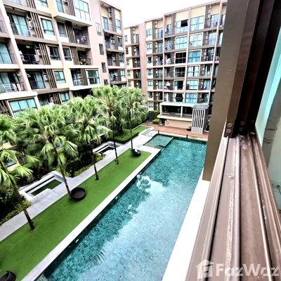 Condos for sale Phuket : 1 Bedroom Condo for sale at ZCAPE III  5912961