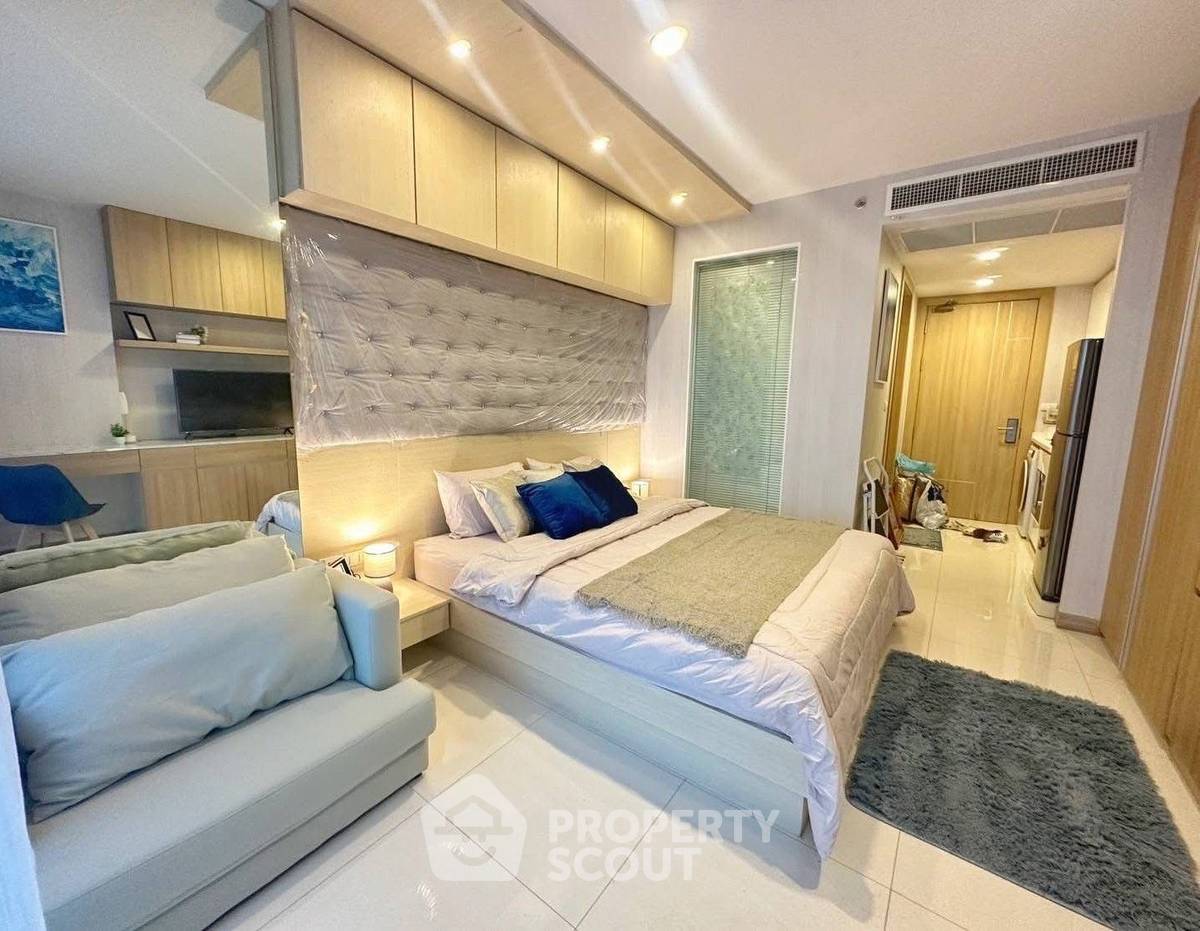รูป คอนโด 1-ห้องนอน ที่ เดอะ ริเวียร่า วงศ์อมาตย์ ใกล้ ปราสาทสัจธรรม (ID 998052) - รูปที่ 1/18