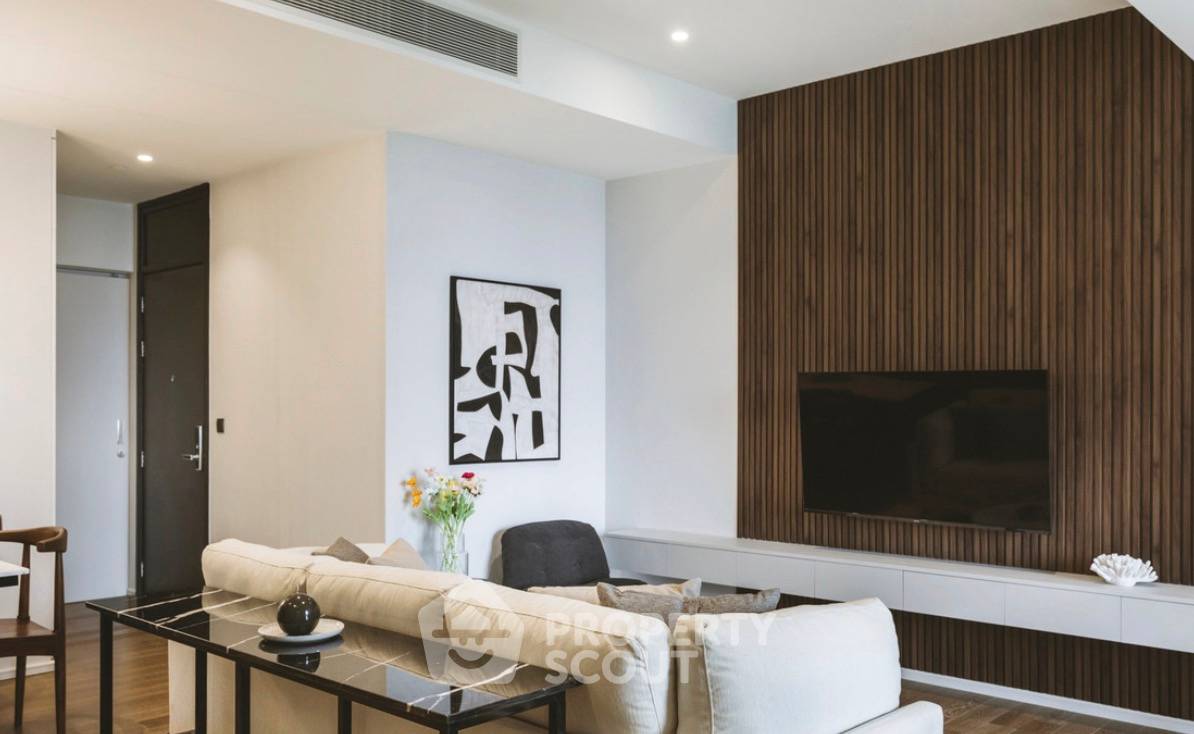 picture 2-BR Condo at Muniq Langsuan near BTS Ratchadamri (ID 2464163) - 5/8