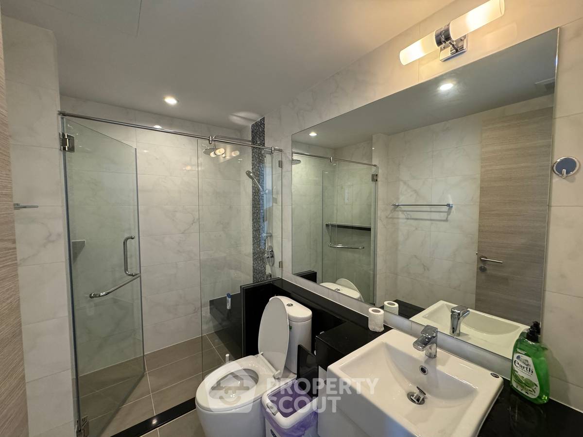 picture 3-BR Condo at Supalai Riva Grande close to Phra Ram 3 (ID 2464015) - 5/13