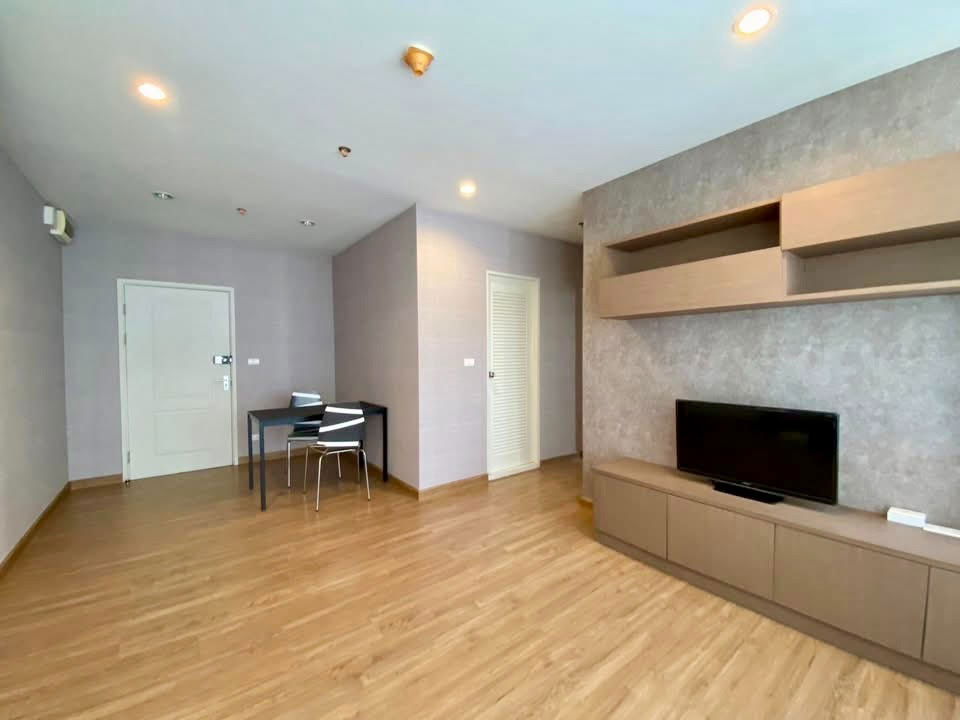 รูป code : E102 ให้เช่าคอนโด เดอะ ทรี บางโพ สเตชั่น (The Tree Bangpho Station) | ชั้น 29 วิวแม่น้ำ 2 ห้องนอน ห้องใหญ่ 54 ตร.ม. ใกล้ MRT บางโพ 200 ม. - รูปที่ 2/6