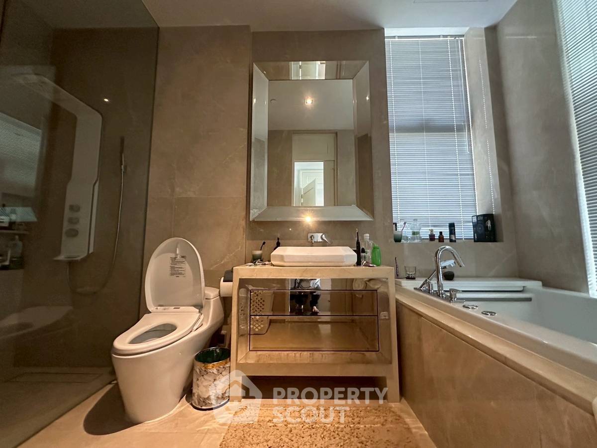 picture 3-BR Condo at Marque Sukhumvit near BTS Phrom Phong (ID 2462695) - 4/11