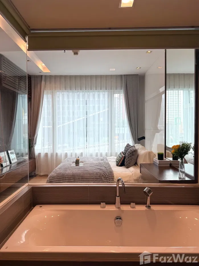 picture Newly renovated 2 br unit at Siri at Sukhumvit 5913614 - 8/15