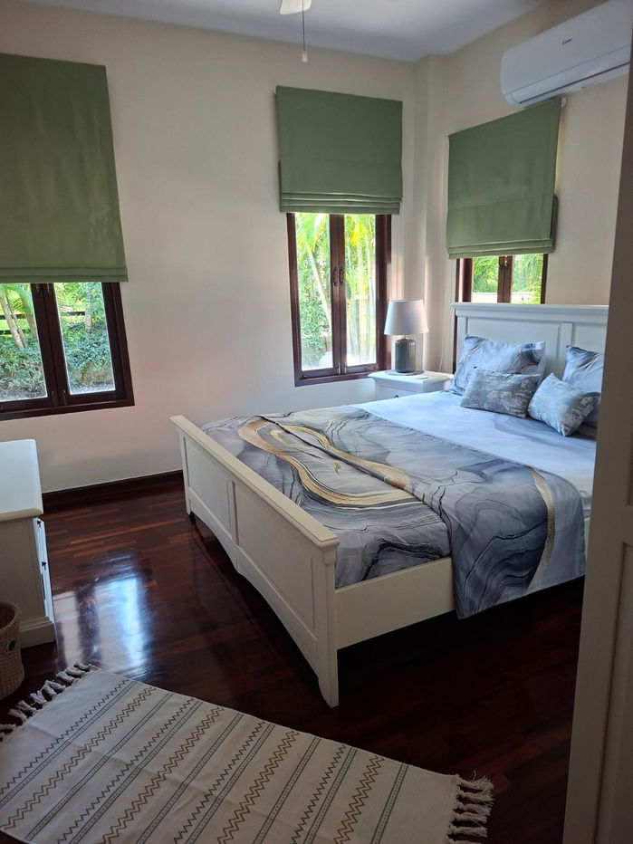 รูป Thai Bali Style Haus in zentraler Lage - รูปที่ 8/15