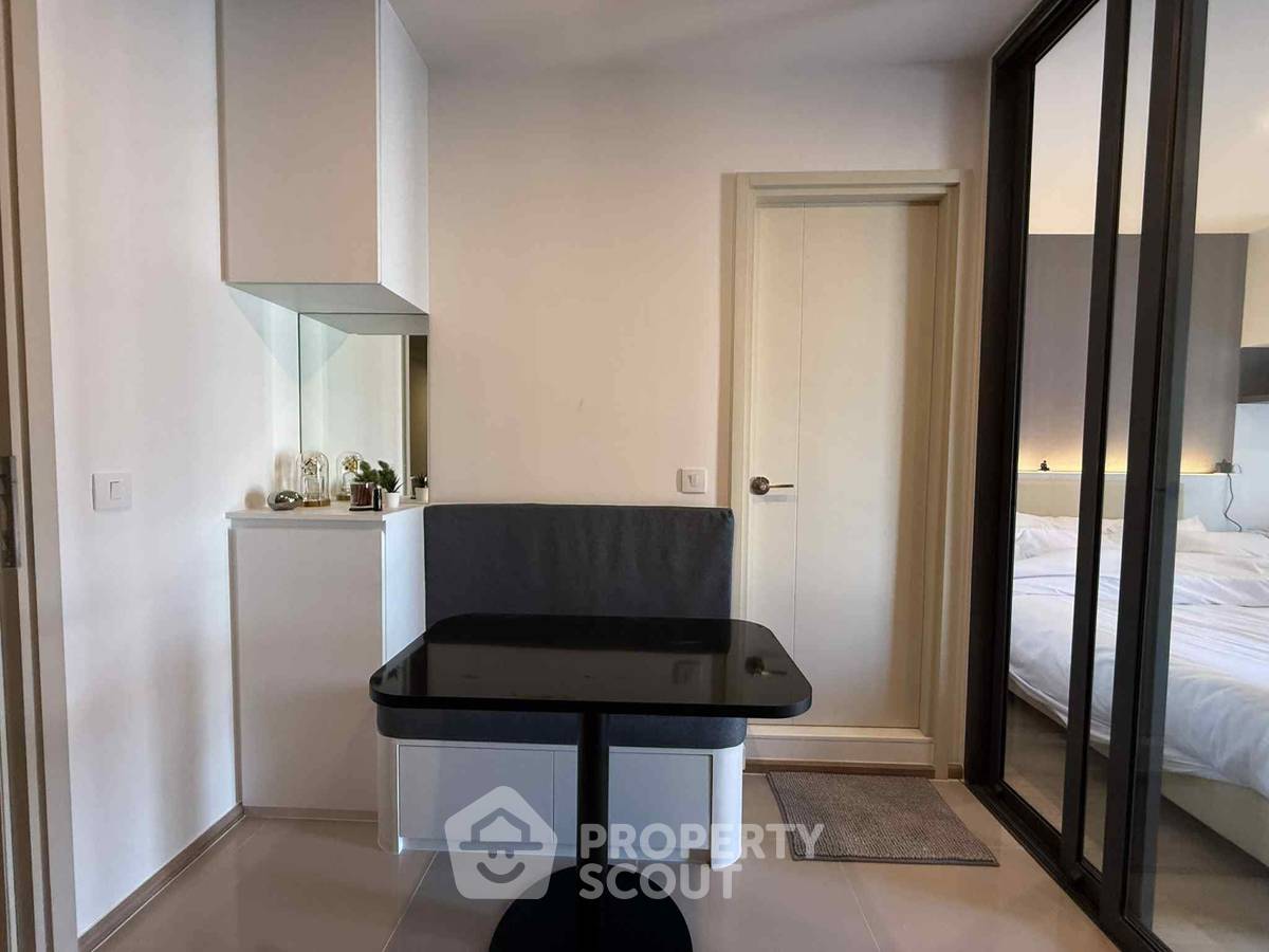 รูป คอนโด 1-ห้องนอน ที่ ไลฟ์ พระราม 4 - อโศก ใกล้ MRT ศูนย์การประชุมแห่งชาติสิริกิติ์ (ID 2464534) - รูปที่ 4/6