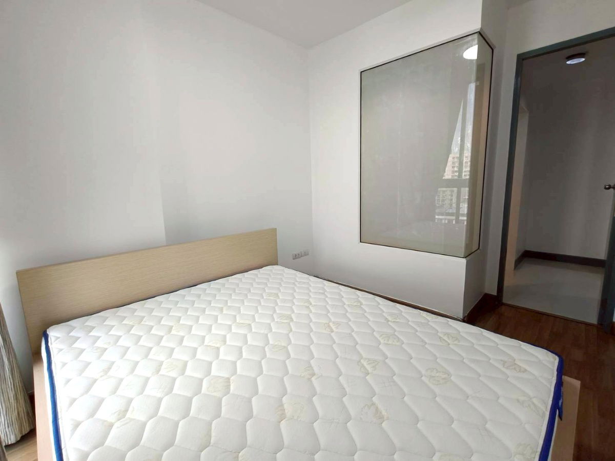 รูป ให้เช่า Ideo Mix Sukhu,vit103 ห้องราคาดี เฟอร์นิเจอร์ครบ ติด BTS อุดมสุข สนใจแอดไลน์ SPOYWINK - รูปที่ 3/8