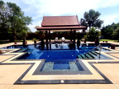 บ้านเดี่ยว เขาเต่า ประจวบคีรีขันธ์ : ขายด่วน ! พูลวิลล่าหรู 2 ชั้น บนที่ดิน 1-2-44 ไร่ และ  ที่ดินติดกันขนาด 1-0-54 ไร่ วิวเขา พร้อมขาย 