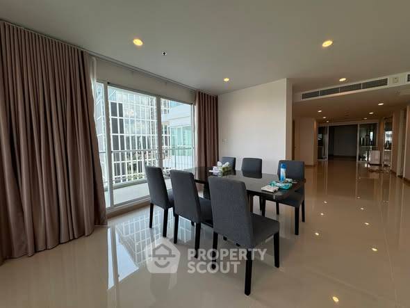 picture 3-BR Condo at Supalai Riva Grande close to Phra Ram 3 (ID 2464015) - 2/13