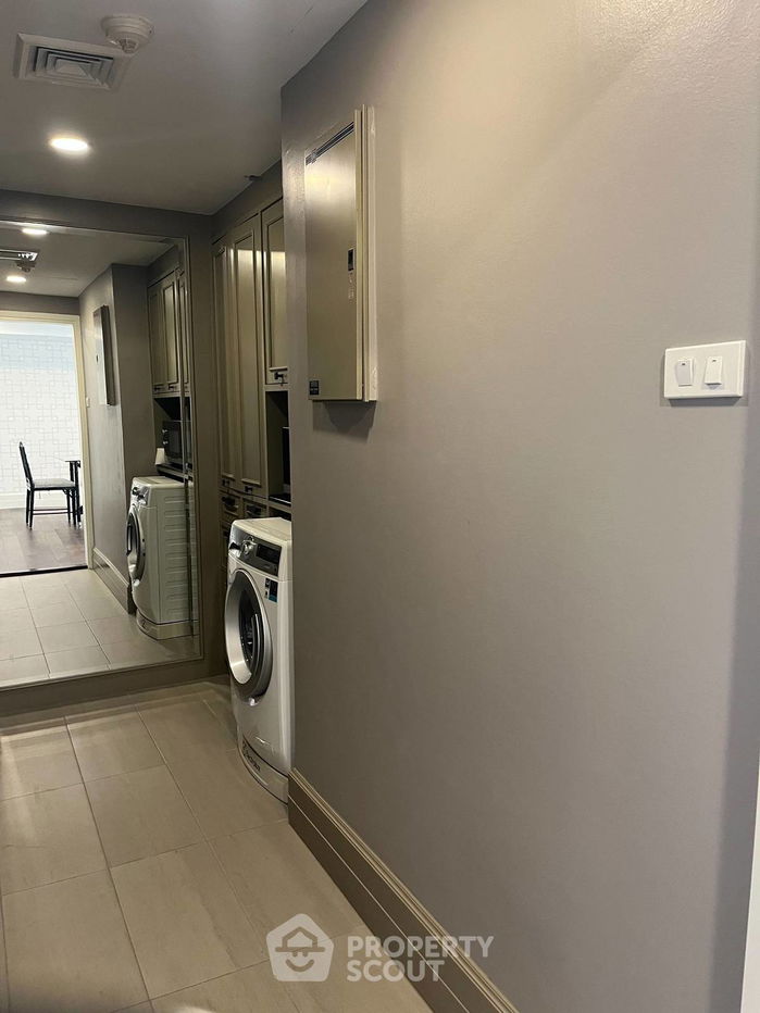 picture 2-BR Condo at Somkid Gardens Condominium near BTS Chit Lom (ID 2463821) - 6/15