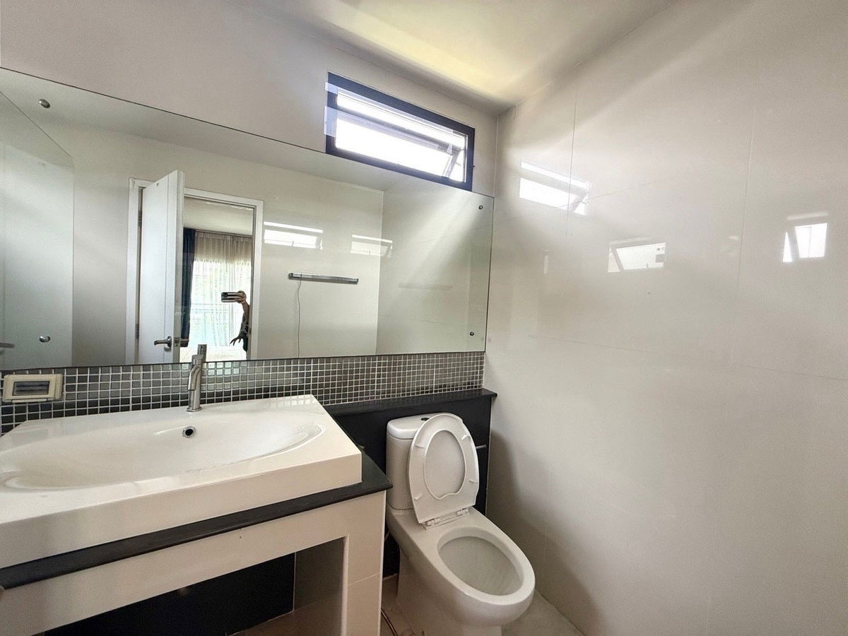 รูป ปล่อยเช่า‼️บ้านเดี่ยว 2 ชั้นเลี้ยง 🐶🐱 ได้โซนวัดสวนแก้ว ตลาดเจ้าพระยา มบ. เดอะ แกลเลอรี่ รัตนาธิเบศร์-ราชพฤกษ์ ซ.บางเลน 21 ใกล้การไฟฟ้าบางกรวยนนทบุรี - รูปที่ 10/14