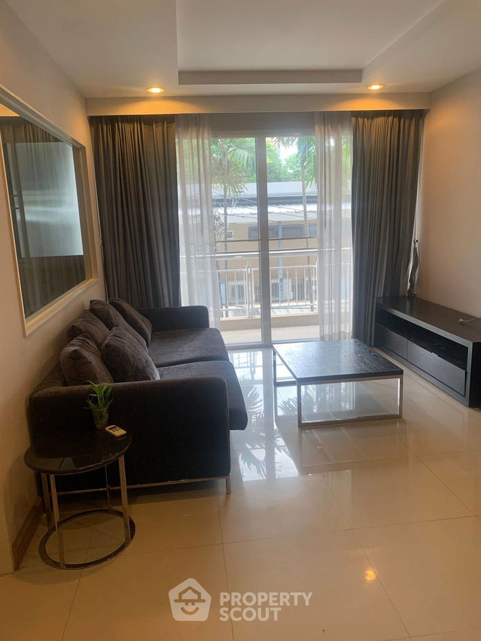 picture 2-BR Condo at The Rise Sukhumvit 39 near BTS Phrom Phong (ID 2465753) - 4/13