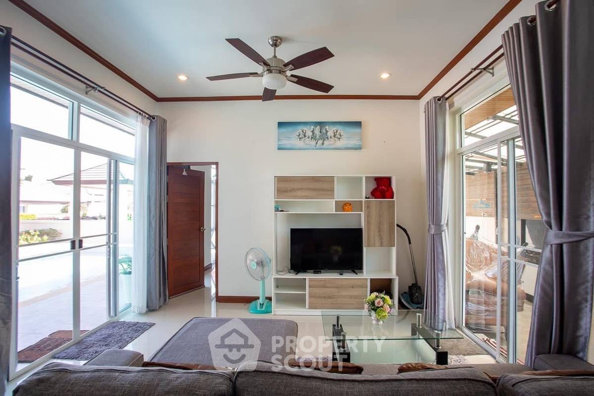 รูป บ้าน 3-ห้องนอน ที่ ไนซ์บรีซ 7 ใกล้ เดอะ เวเนเซีย (ID 2465583) - รูปที่ 9/29